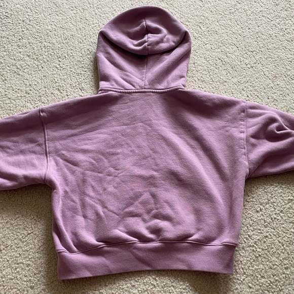Pink aritzia zip up - Picture 3 of 4